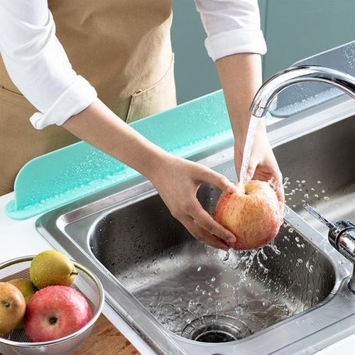 Silicone Sink Baffle Splash Guard Splash Protector Reusable Protect Clothes From Splashing Water Baffle For Washing Dish Sink